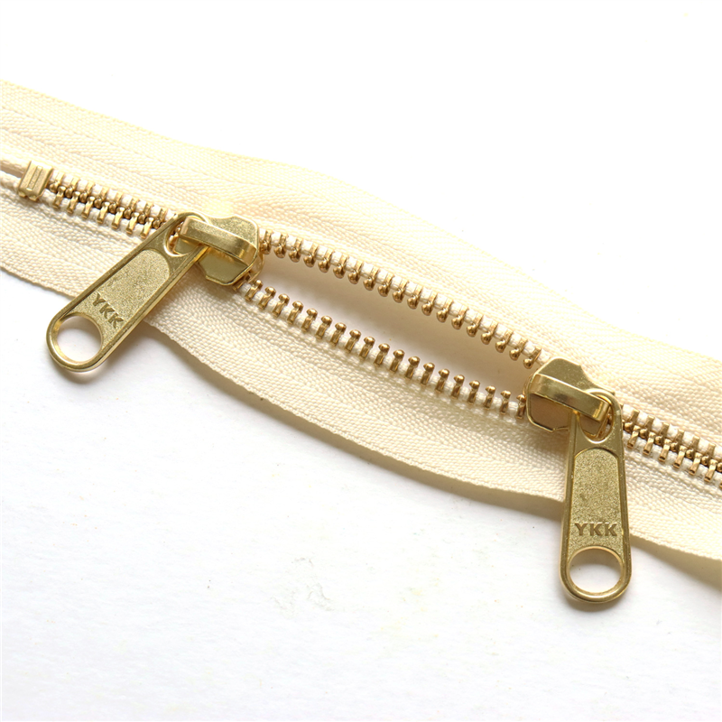 日本紐釦貿易 Y.K.K 両開金属ファスナー40㎝ ゴールド 生成 5本 5RGM40-801 (ご注文単位1束)【直送品】