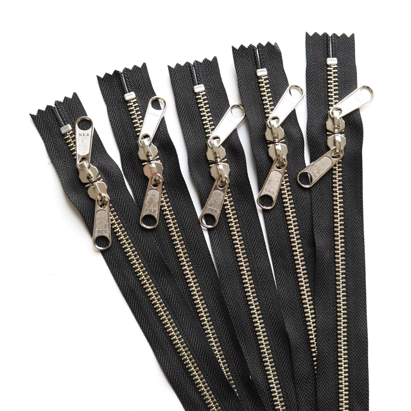 日本紐釦貿易 Y.K.K 両開金属ファスナー40㎝ シルバー 黒 5本 5RNM40-580 （ご注文単位1束）【直送品】