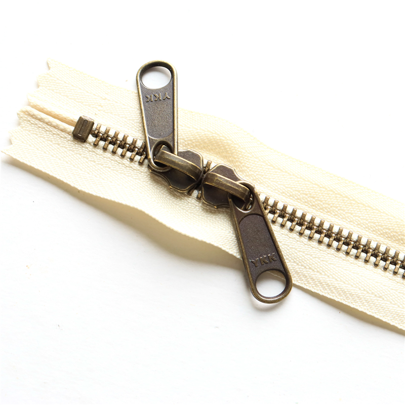 日本紐釦貿易 Y.K.K 両開金属ファスナー40㎝ AG 生成 5本 5RGMKB40-801 (ご注文単位1束)【直送品】