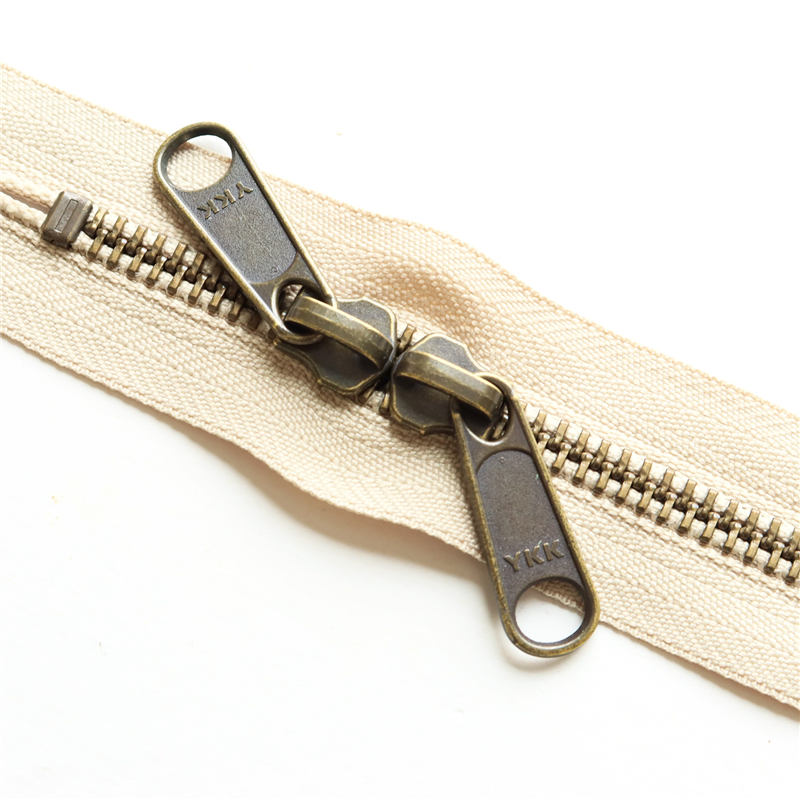 日本紐釦貿易 Y.K.K 両開金属ファスナー40㎝ AG ベージュ 5本 5RGMKB40-572 (ご注文単位1束)【直送品】