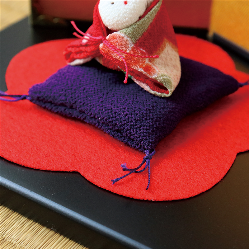 日本紐釦貿易 メルトン 梅型 3枚入 赤 S40-12 (ご注文単位1束)【直送品】