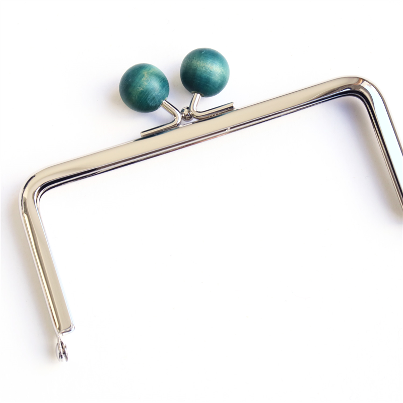 日本紐釦貿易 からふる木玉口金 角型 コバルトブルー TYK2S-CB （ご注文単位1個）【直送品】