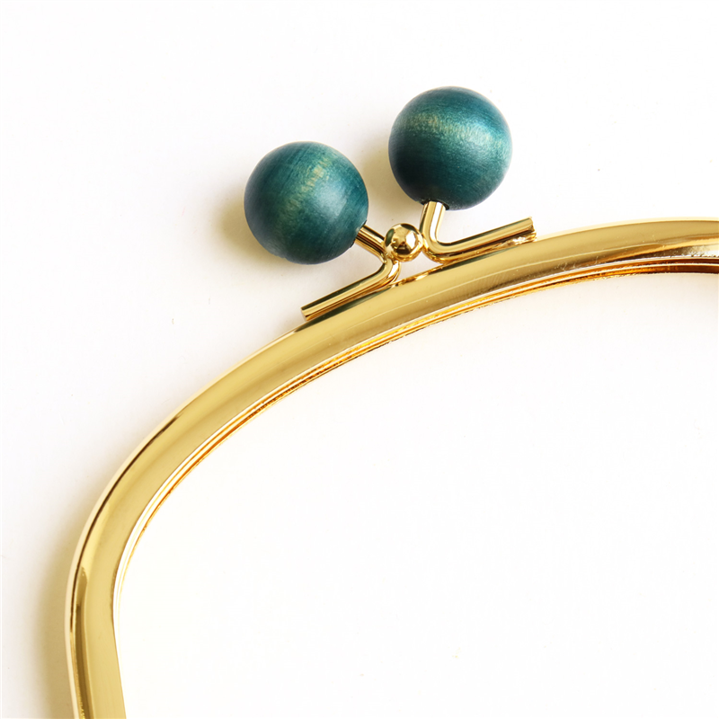 日本紐釦貿易 からふる木玉口金 G くし型 コバルトブルー TYK3G-CB (ご注文単位1個)【直送品】