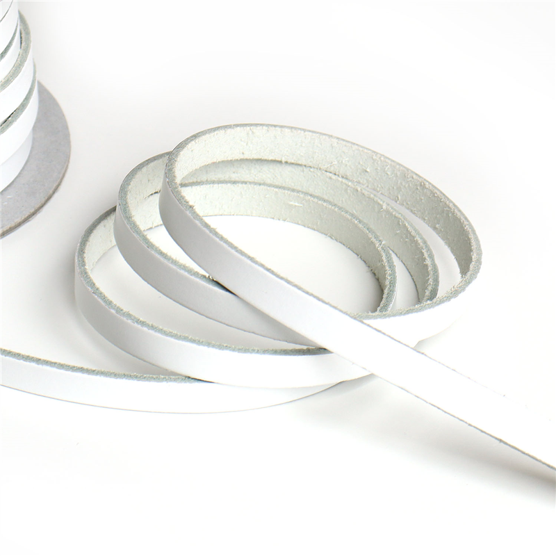 日本紐釦貿易 本革 ヌメ革テープ 8mm巾 長さ10m巻 白 MTLS1008-0 （ご注文単位1巻）【直送品】