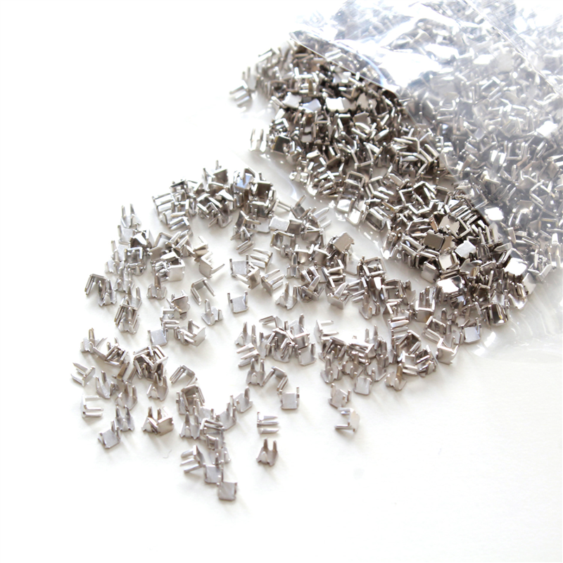 日本紐釦貿易 YKK 3番ファスナー用上止め金具 500組入り シルバー F2-216-500 （ご注文単位1束）【直送品】