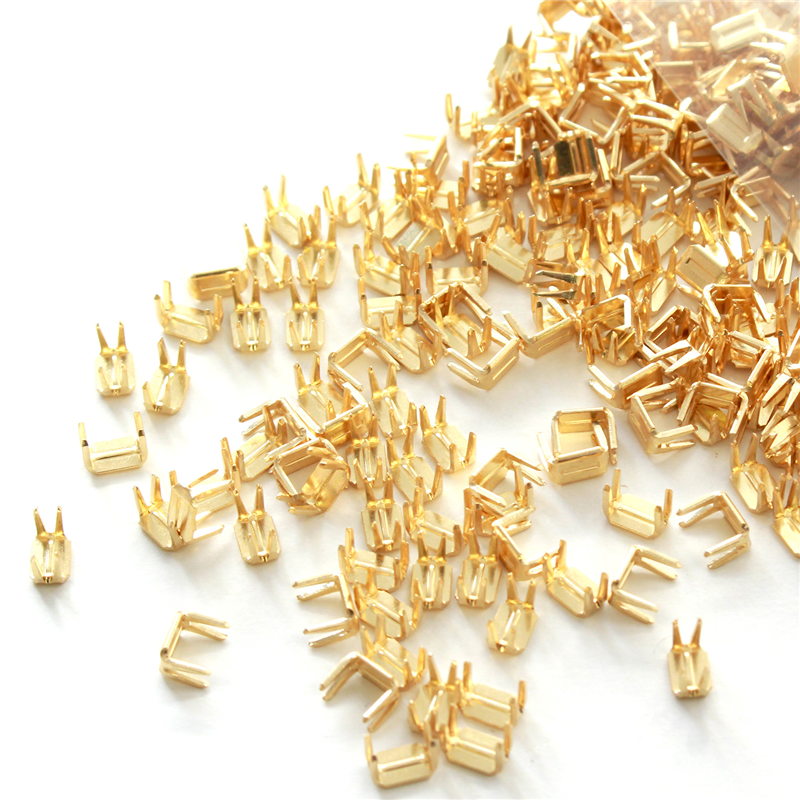 日本紐釦貿易 YKK 3番金属ファスナー用下止め金具 500個入 ゴールド F2-220-500 （ご注文単位1束）【直送品】