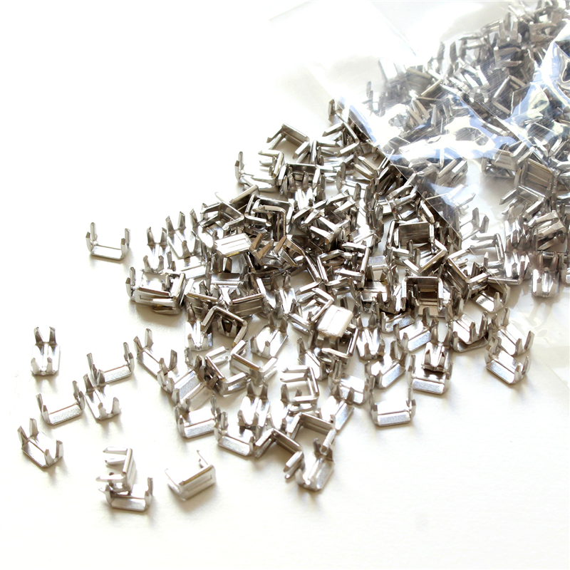 日本紐釦貿易 YKK 5番金属ファスナー用下止め金具 500個入 ニッケル F2-225-500 （ご注文単位1束）【直送品】