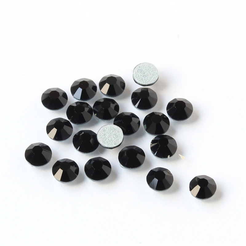 日本紐釦貿易 プレシオサ ラインストーン ホットフィックス 熱接着 SS12 144個入 ジェット M2038SS12-23980L （ご注文単位1束）【直送品】