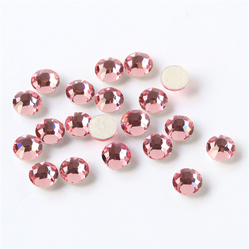 日本紐釦貿易 プレシオサ ラインストーン ホットフィックス 熱接着 SS16 24個入 ライトローズ M2038SS16-70020 （ご注文単位1束）【直送品】