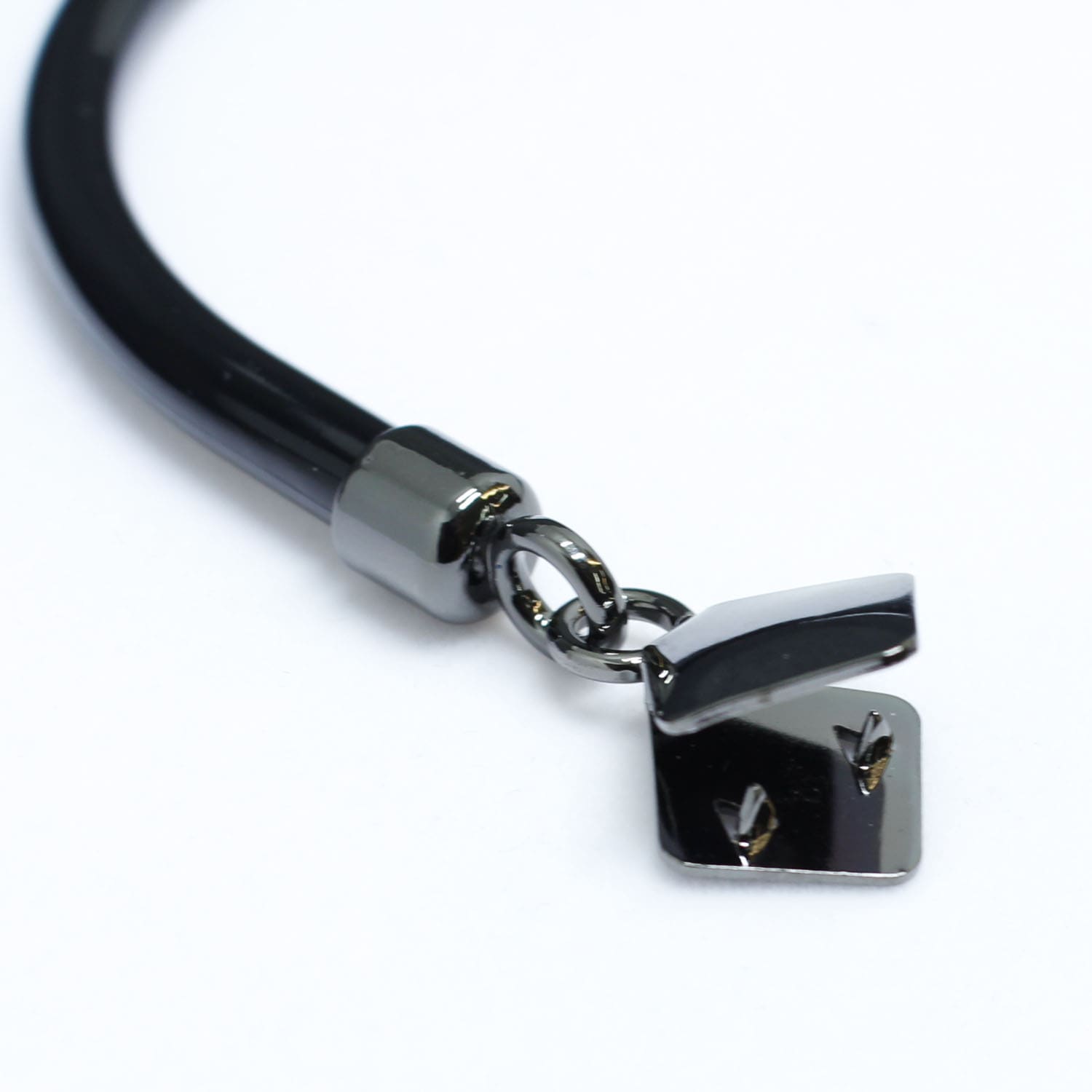 日本紐釦貿易 プラスチック製ハンドル フォーマルタイプ クワエ金具付き W13×H13cmK251-B (ご注文単位1組)【直送品】