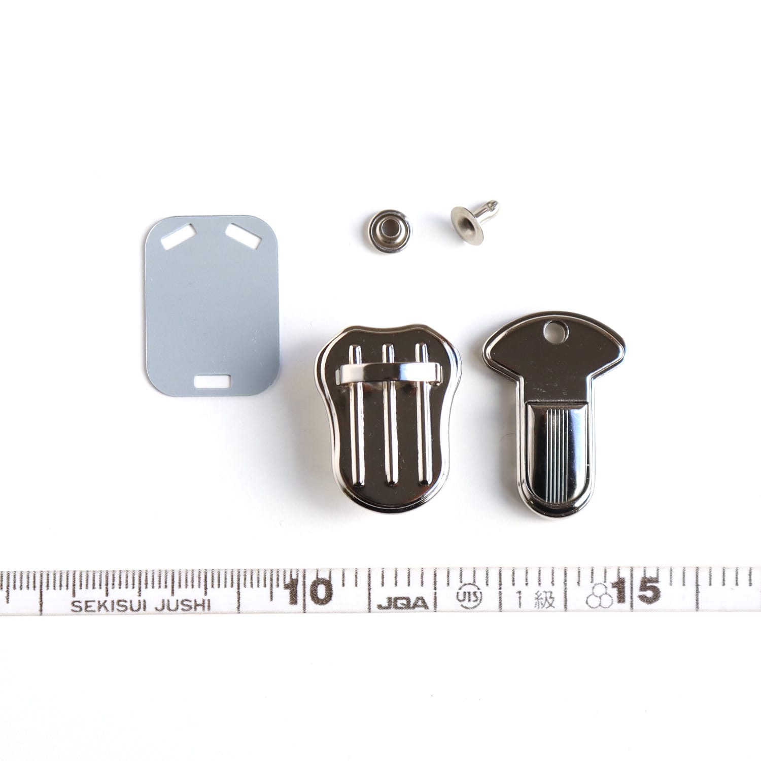 日本紐釦貿易 豆差込錠 シルバー 5個入り M253-S (ご注文単位1束)【直送品】