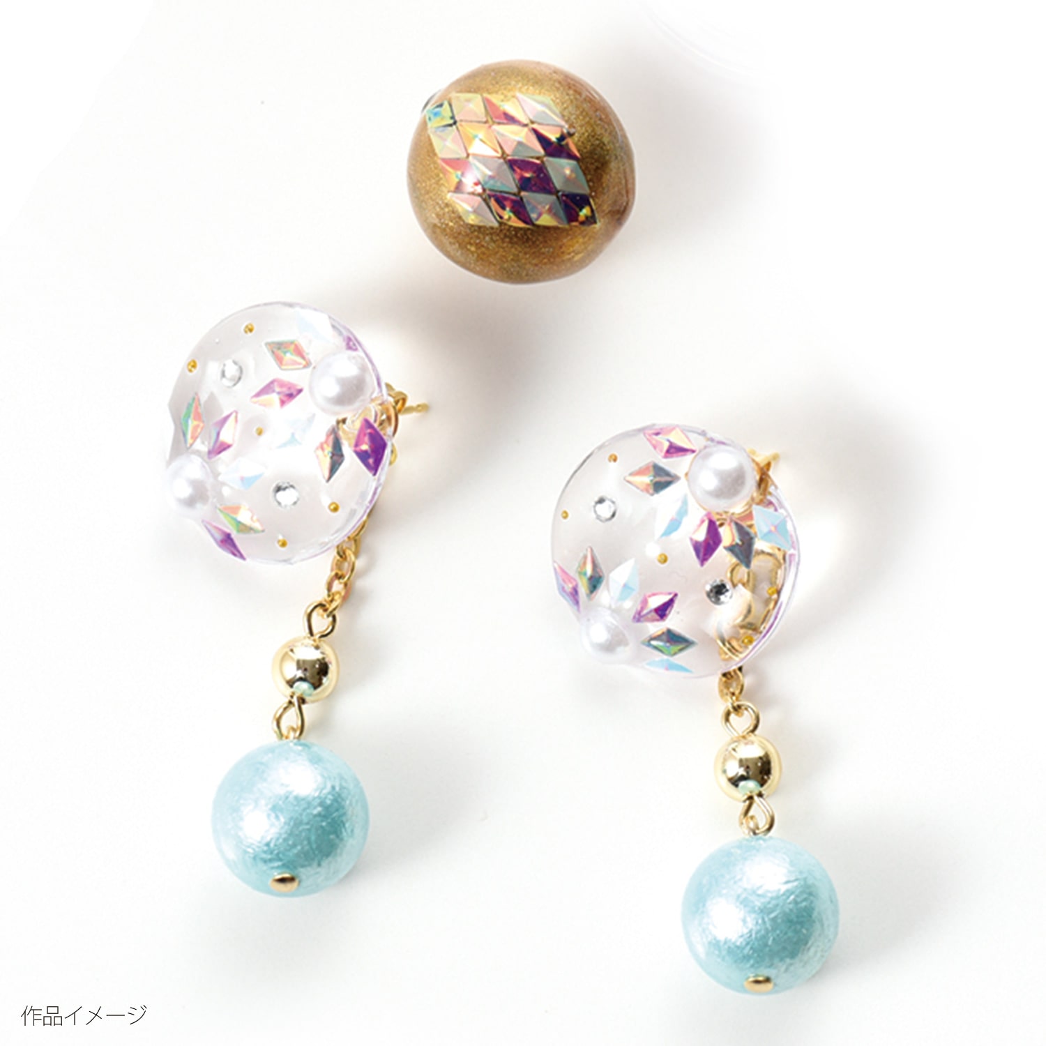 日本紐釦貿易 デコパーツ マイカ風フレーク 4色セット 1瓶約2.3g T10-A (ご注文単位1セット)【直送品】