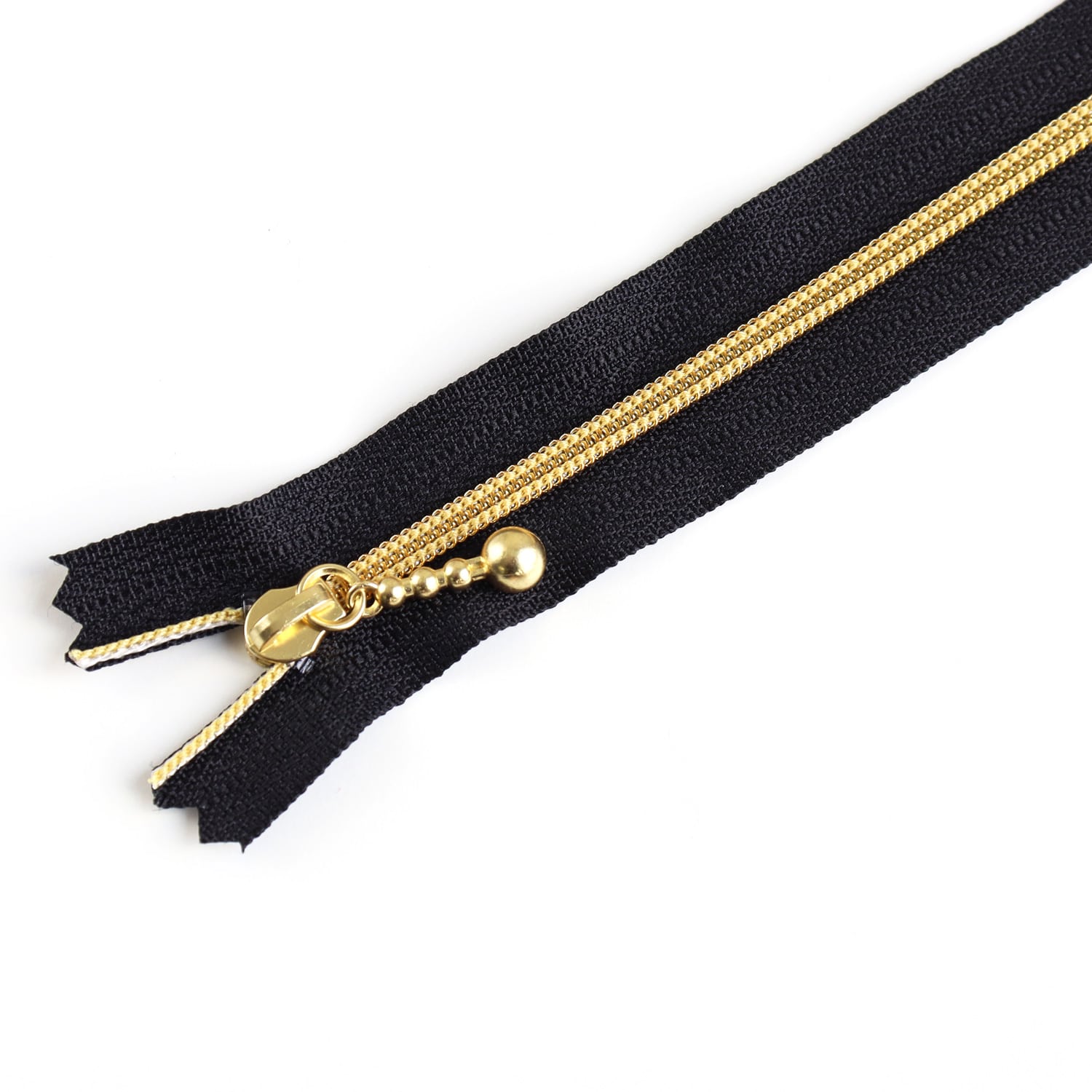 日本紐釦貿易 Y.K.K メタリオンファスナー 3C 20cm黒/ゴールド 3本入 3CM20-1G （ご注文単位1束）【直送品】