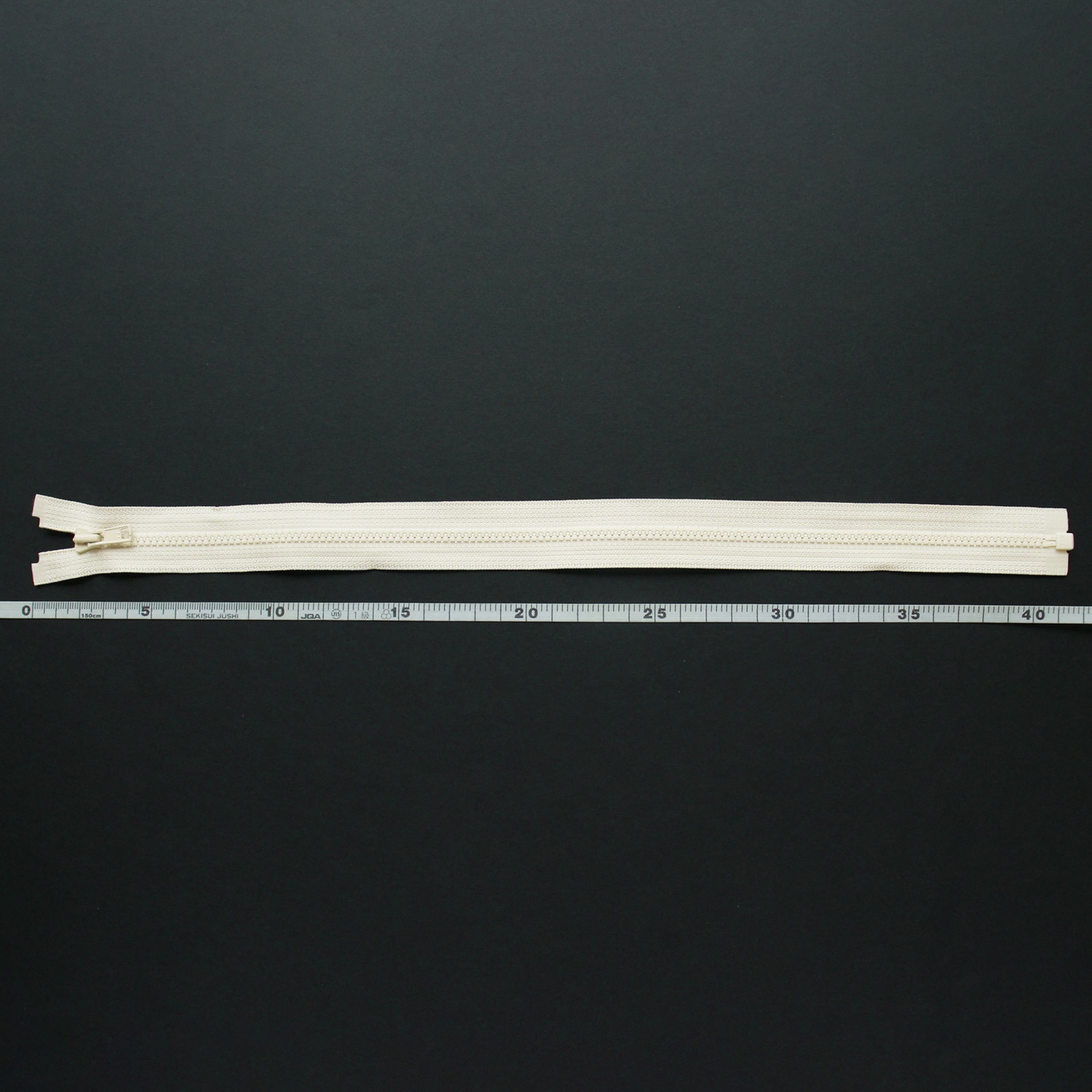 日本紐釦貿易 Y.K.K ビスロンオープンファスナー 40cm 同色3本入 col.801 生成 3VS40-801 (ご注文単位1束)【直送品】