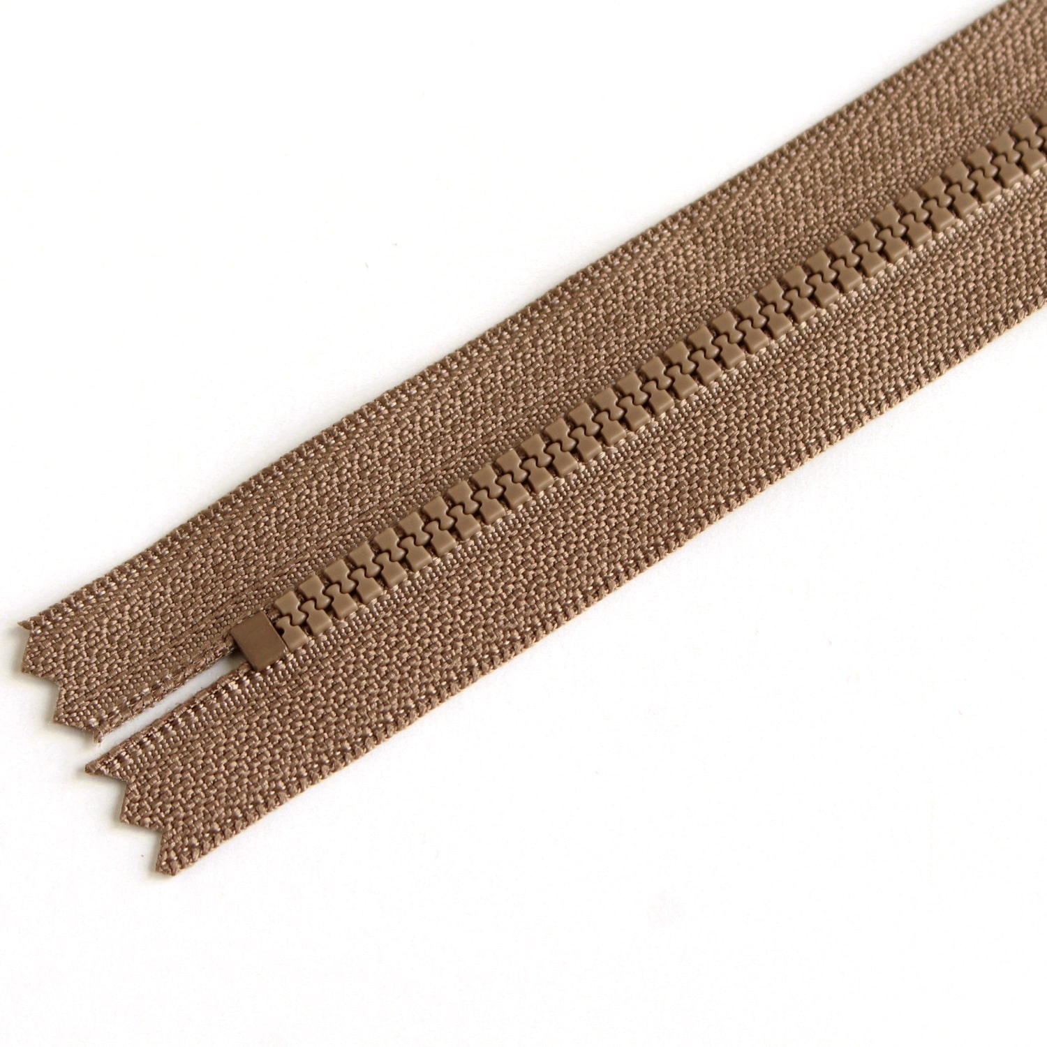 日本紐釦貿易 Y.K.K 3VS止め20㎝ 5本入り 563 3VSR20-563 (ご注文単位1束)【直送品】