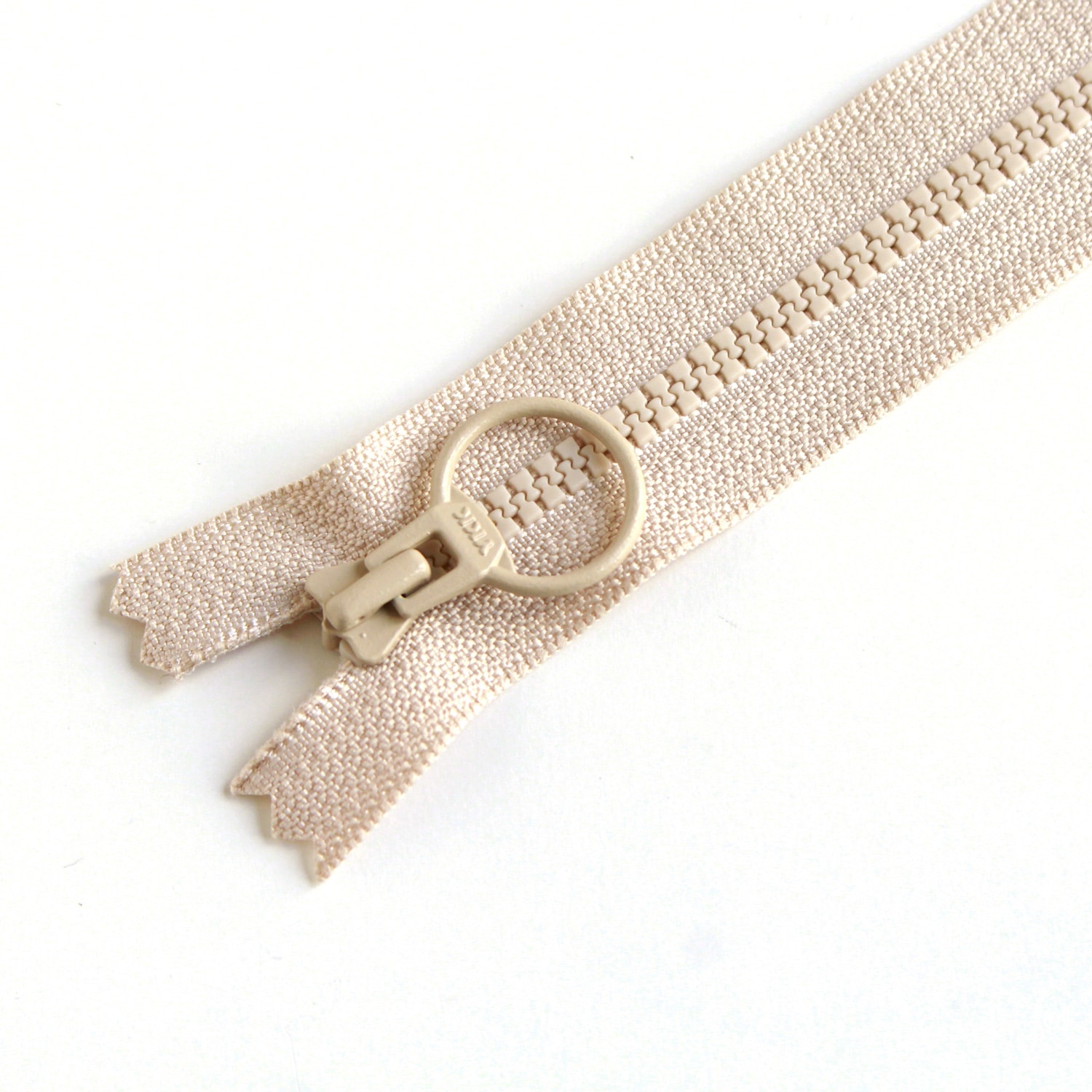 日本紐釦貿易 Y.K.K 3VS止めファスナー 40㎝ 5本入り 572 3VSR40-572 (ご注文単位1束)【直送品】