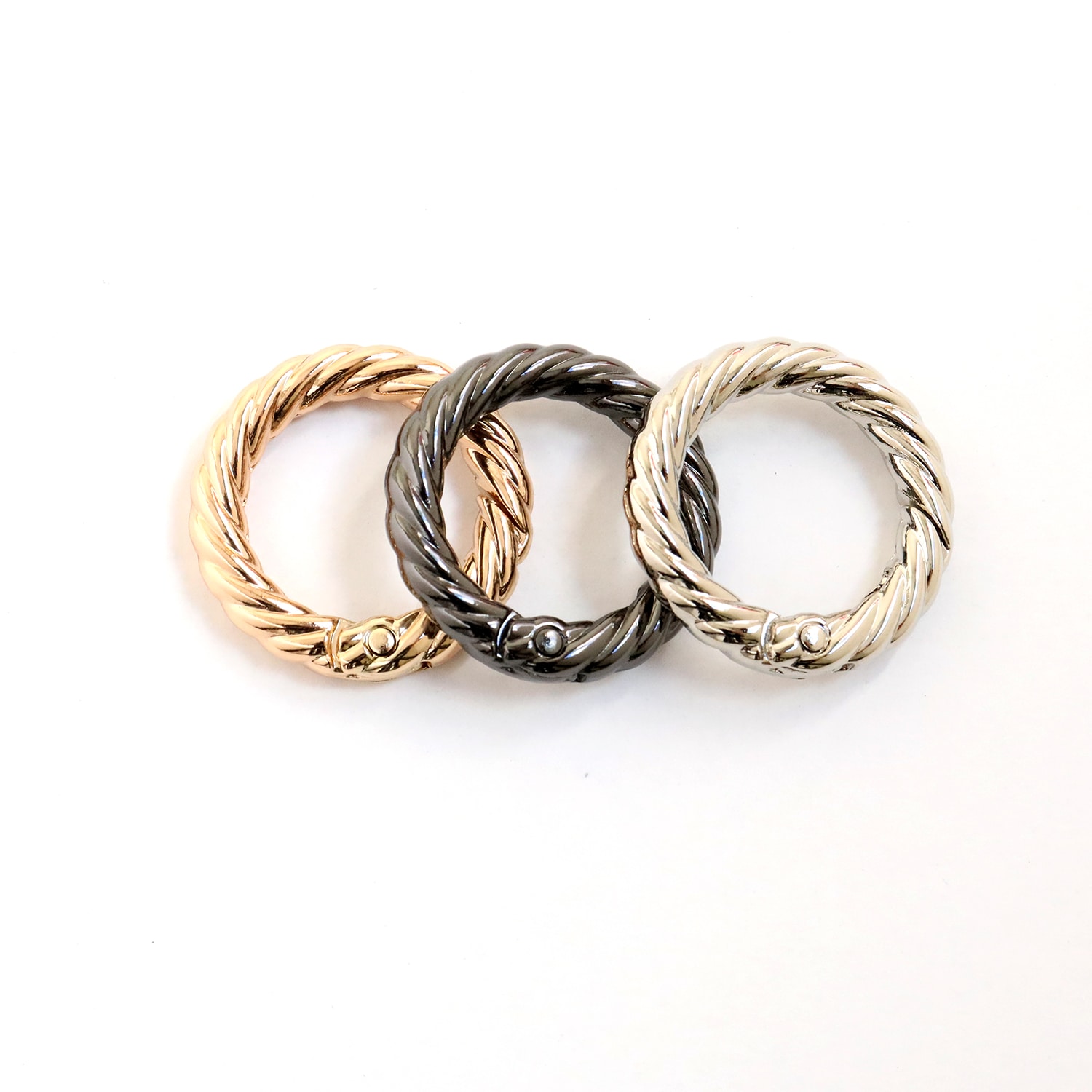 日本紐釦貿易 デザインカラビナ ロープタイプ 29mm 1個入 ゴールド S27-304-29G-1P (ご注文単位1個)【直送品】