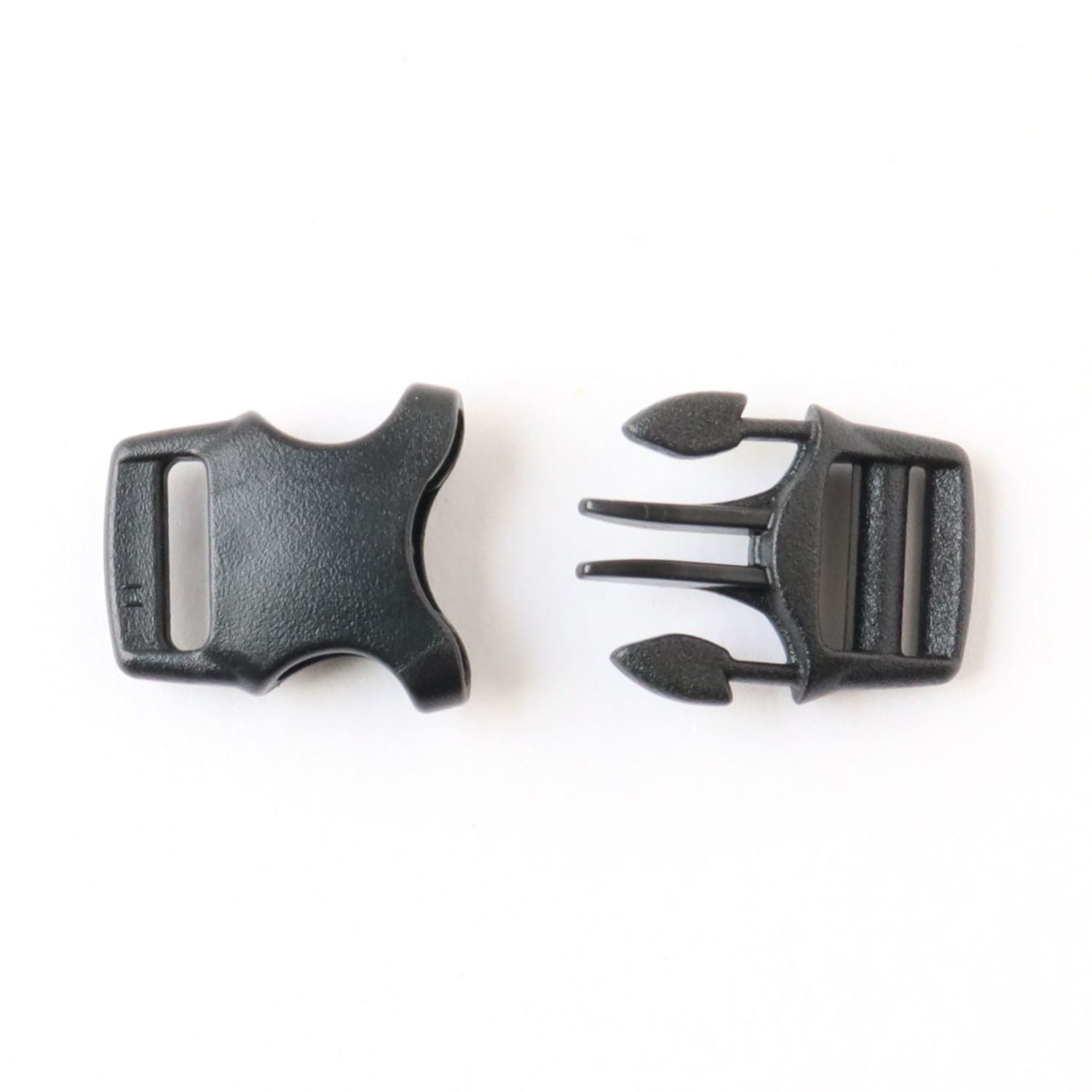 日本紐釦貿易 Y.K.K プラスチックパーツ プラパーツ バックル 黒 10mm巾 5個入 LB10-580 (ご注文単位1枚)【直送品】