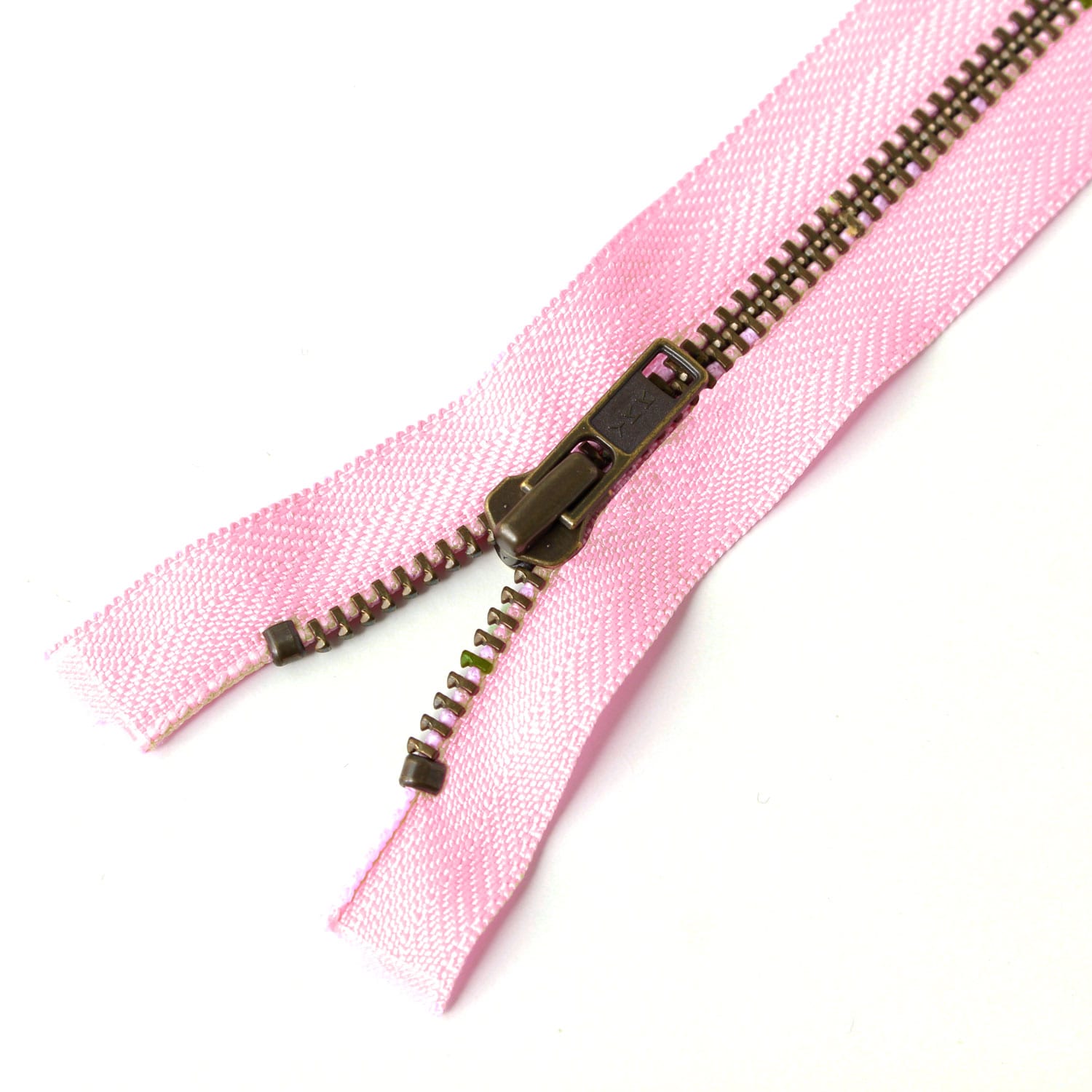 日本紐釦貿易 Y.K.K オープンファスナー 60cm 同色3本入 col.513 ピンク 4GKB60-513 (ご注文単位1束)【直送品】
