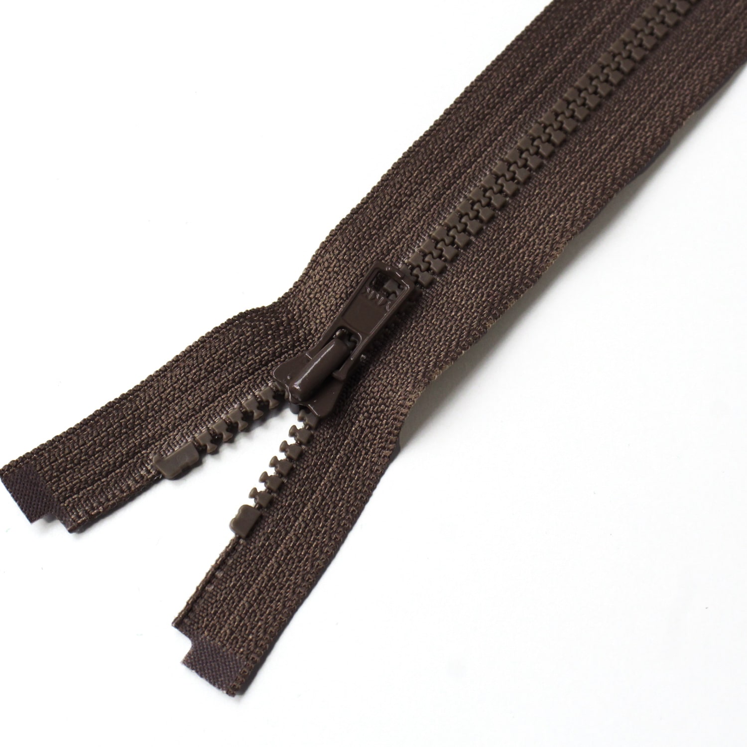 日本紐釦貿易 Y.K.K ビスロンオープンファスナー 50cm 同色3本入 col.570 こげ茶 3VS50-570 (ご注文単位1束)【直送品】