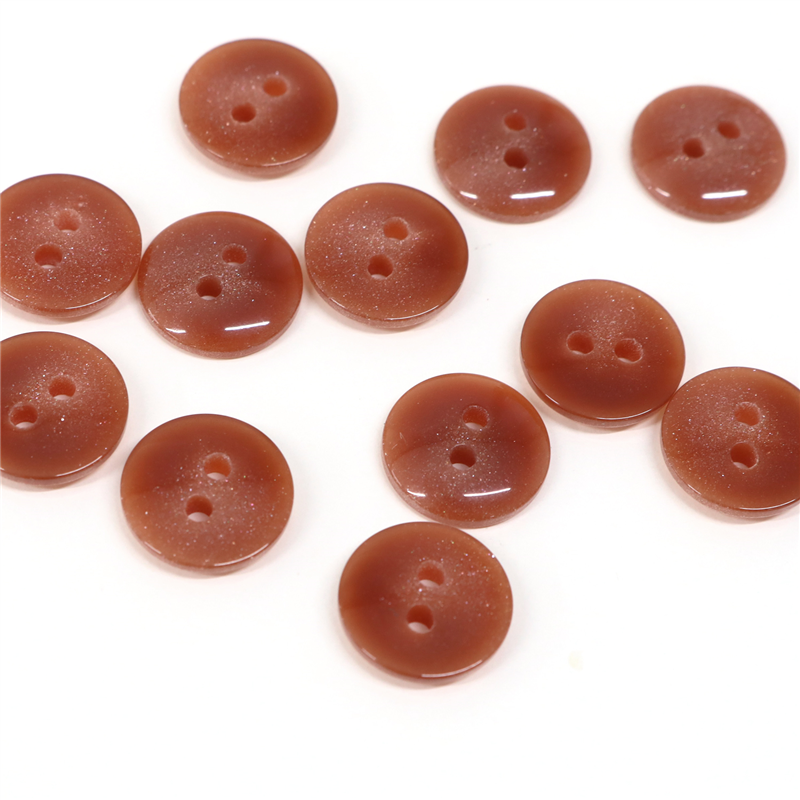 日本紐釦貿易(Nippon Chuko) サマーカジュアルボタン 15mm 8個 モカ茶 153-15-46 1枚（ご注文単位1枚）【直送品】