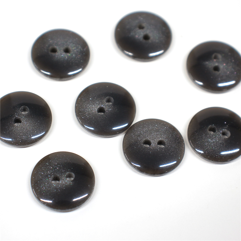 日本紐釦貿易(Nippon Chuko) サマーカジュアルボタン 18mm 6個 グレー 153-18-03 1枚（ご注文単位1枚）【直送品】