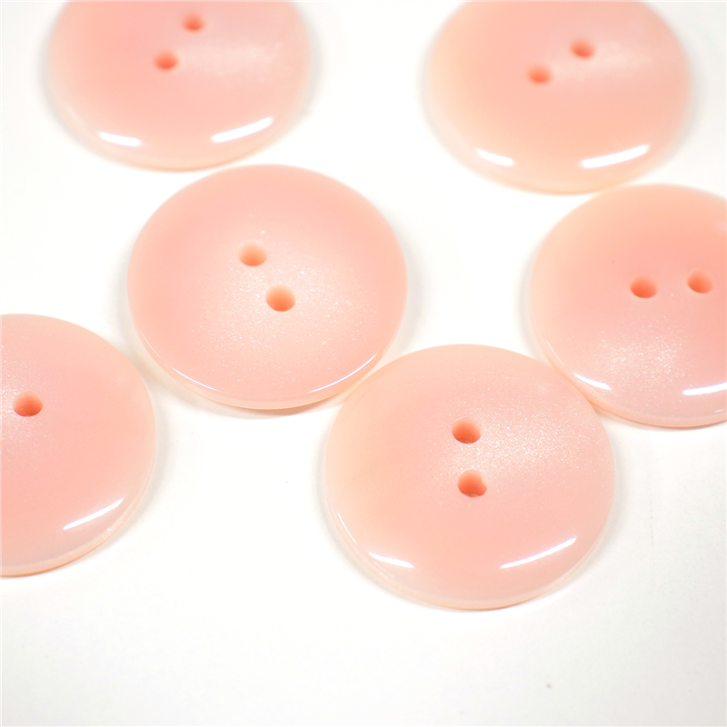 日本紐釦貿易(Nippon Chuko) サマーカジュアルボタン 18mm 6個 ダークベージュ 153-18-42 1枚（ご注文単位1枚）【直送品】