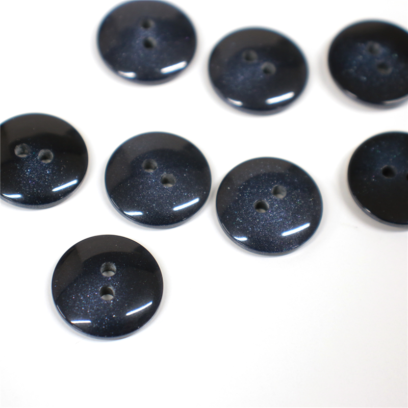 日本紐釦貿易(Nippon Chuko) サマーカジュアルボタン 18mm 6個 カーキ 153-18-63 1枚（ご注文単位1枚）【直送品】