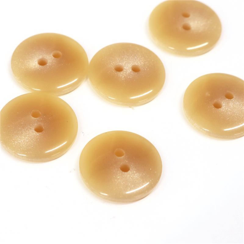 日本紐釦貿易(Nippon Chuko) サマーカジュアルボタン 20mm 6個 モカ茶 153-20-46 1枚（ご注文単位1枚）【直送品】