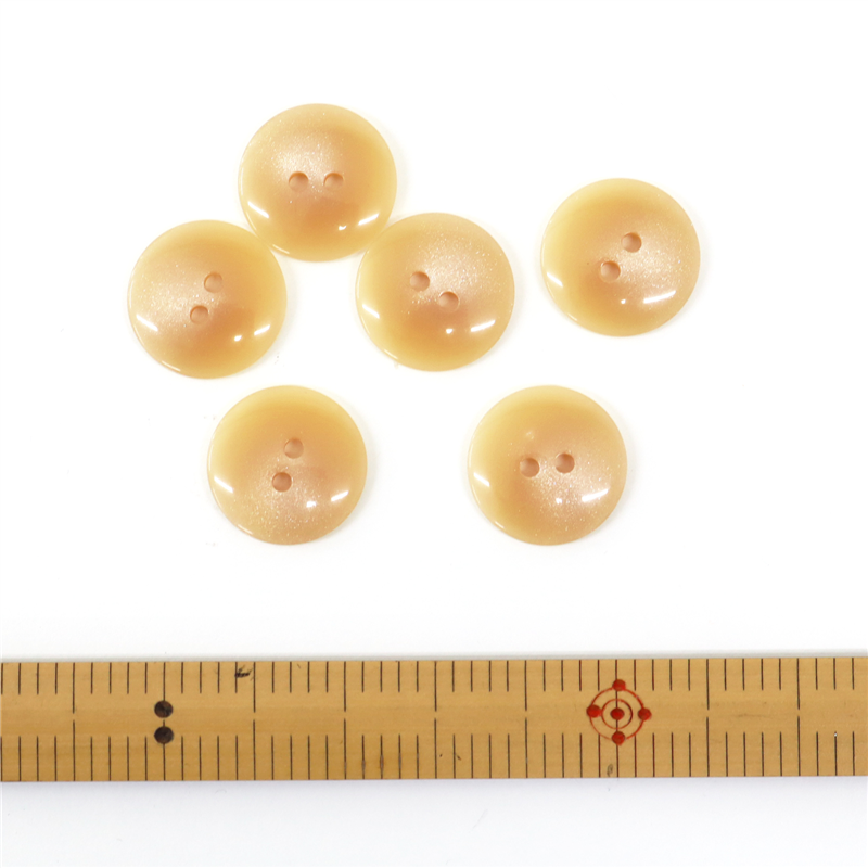 日本紐釦貿易(Nippon Chuko) サマーカジュアルボタン 20mm 6個 モカ茶 153-20-46 1枚(ご注文単位1枚)【直送品】