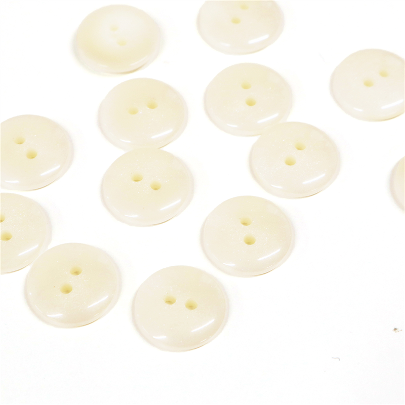 日本紐釦貿易(Nippon Chuko) サマーカジュアルボタン 23mm 6個 ダークベージュ 153-23-42 1枚(ご注文単位1枚)【直送品】