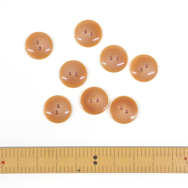 日本紐釦貿易(Nippon Chuko) サマーカジュアルボタン 23mm 6個 カーキ 153-23-63 1枚(ご注文単位1枚)【直送品】