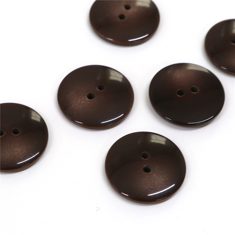 日本紐釦貿易(Nippon Chuko) サマーカジュアルボタン 25mm 6個 ライトベージュ 153-25-41 1枚(ご注文単位1枚)【直送品】