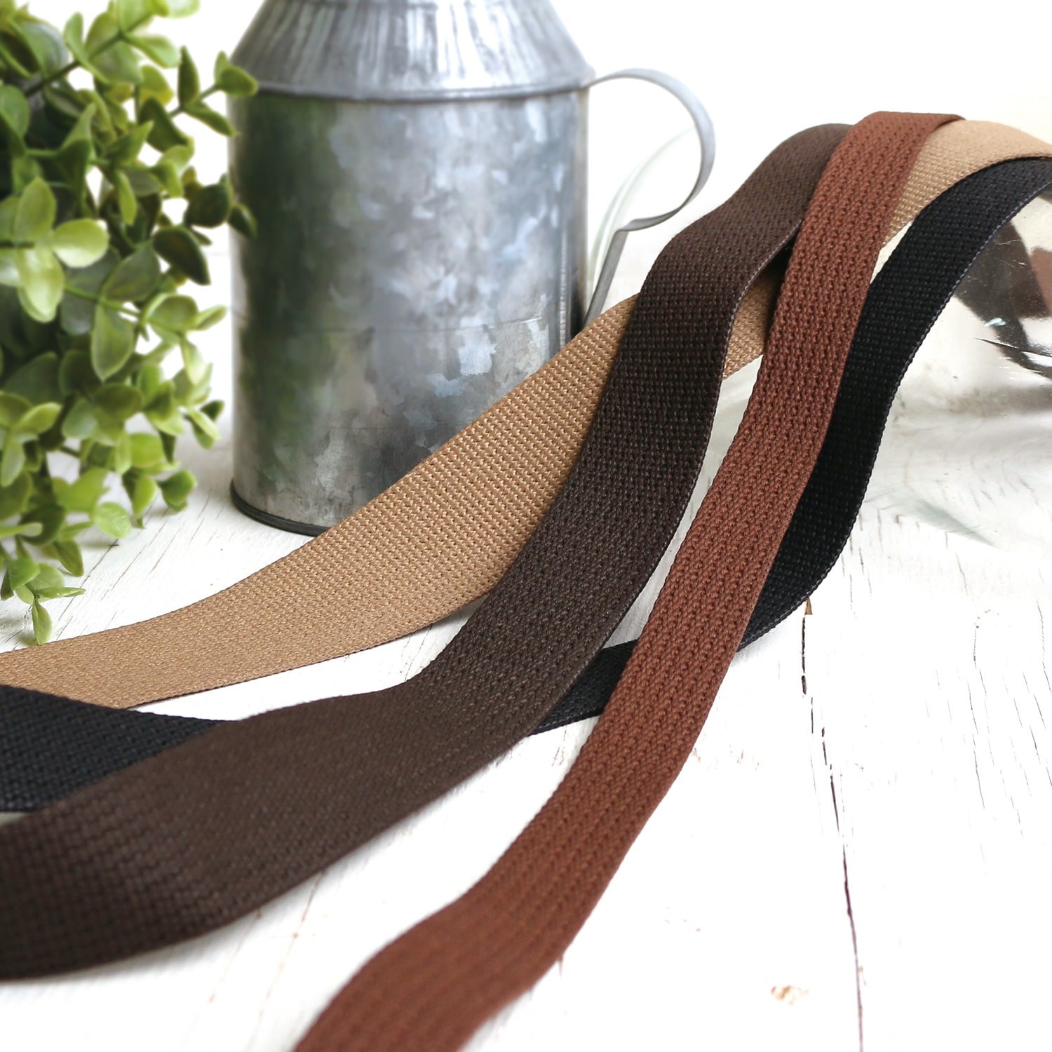 日本紐釦貿易 ワックステープ 38mm巾×5m巻 黒 DC7793-30 （ご注文単位1巻）【直送品】