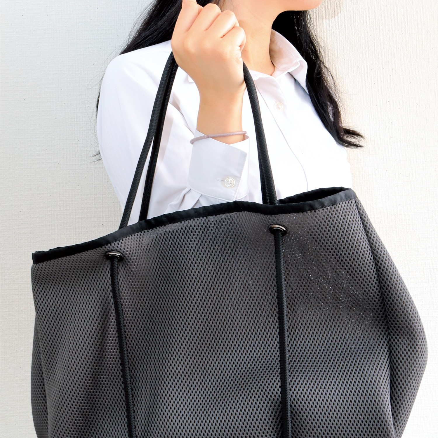 日本紐釦貿易 持ち手用ポリエステルコード 約φ8mm 20m巻 サンドベージュ KEC800-15-20M (ご注文単位1巻)【直送品】