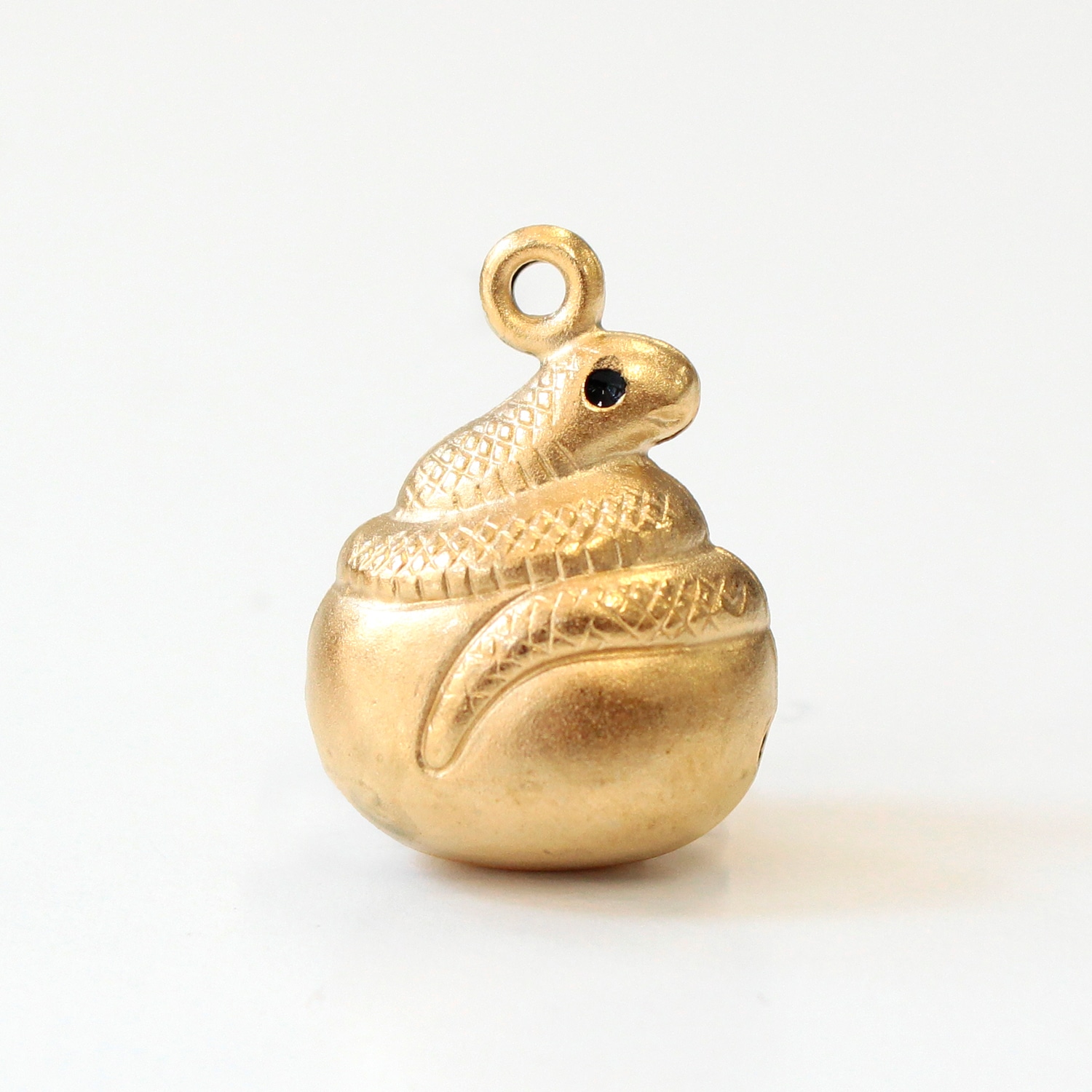 日本紐釦貿易 (Nippon Chuko) 招福干支鈴 巳 約W16×H19mm 1個入 CF115 (ご注文単位1束)【直送品】