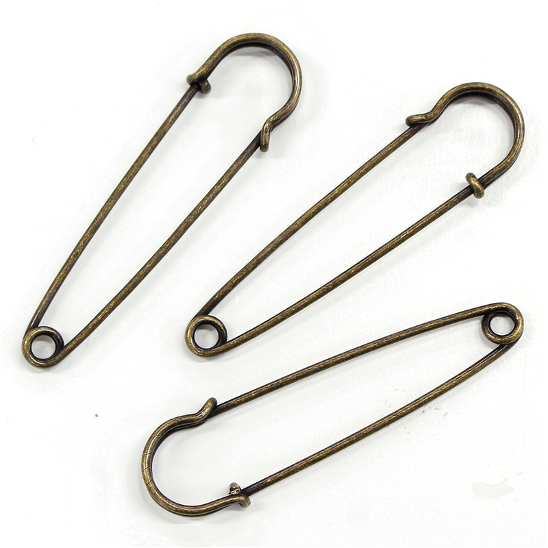 日本紐釦貿易(Nippon Chuko) カブトピン 70mm 3個入 アンティークゴールド KE228 1袋（ご注文単位1袋）【直送品】