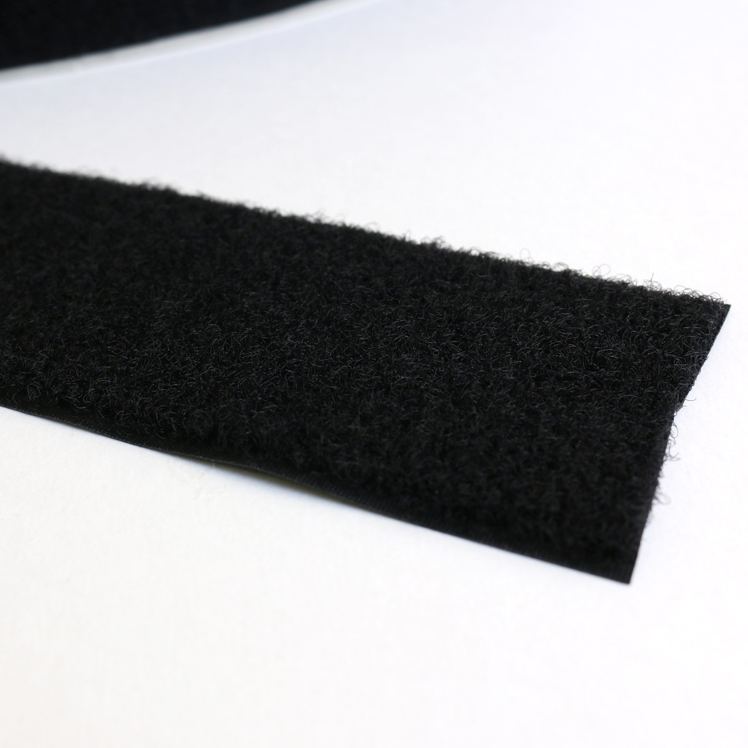 日本紐釦貿易 Y.K.K クイックロンモヘア B面 縫い付けタイプ 黒 巾5cm×25m巻 QN50-580-25B (ご注文単位1巻)【直送品】