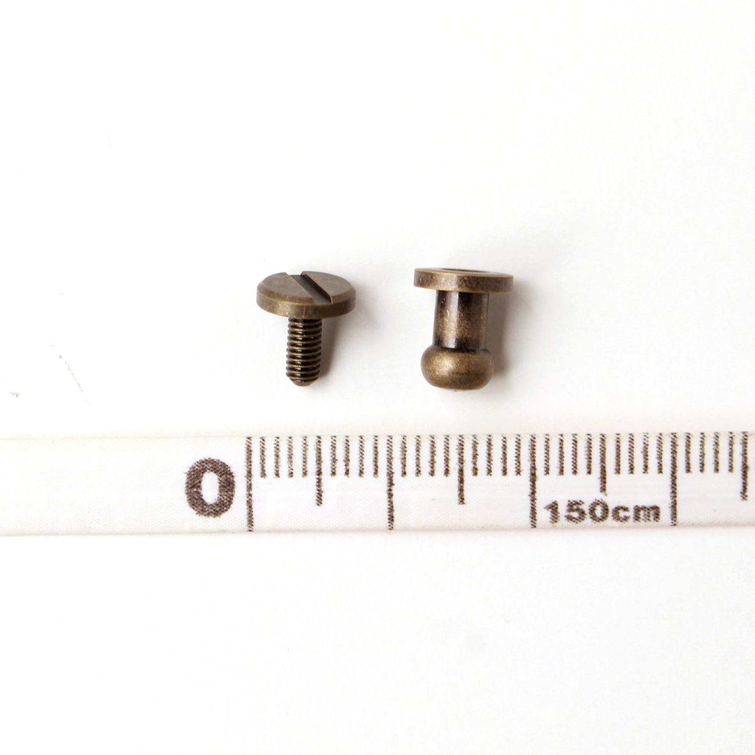 日本紐釦貿易 ネジ式ギボシφ5mm AG アンティークゴールド 5個入 LG4 (ご注文単位1束)【直送品】