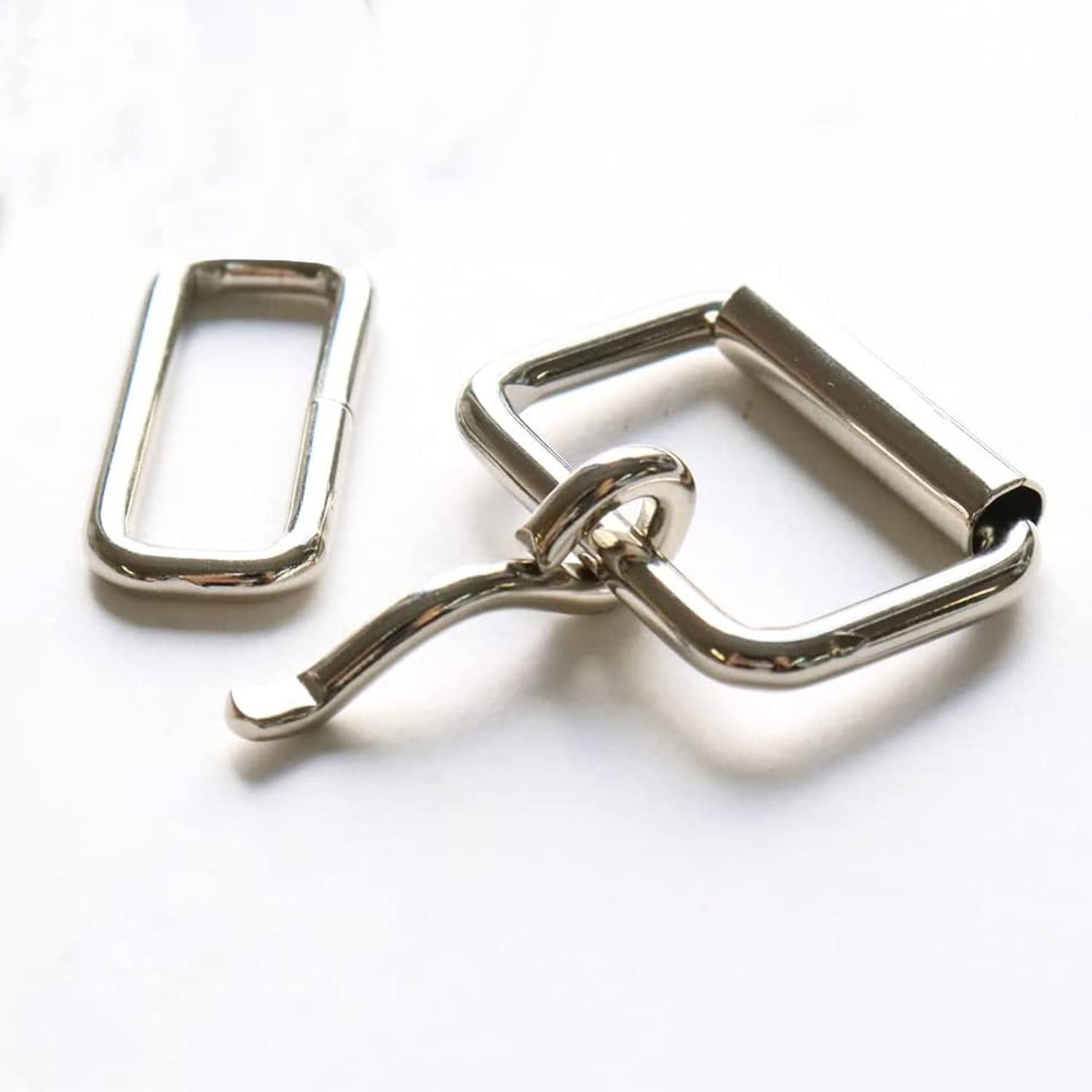 日本紐釦貿易 管美錠 巾約20mm シルバー 4個入 SGM-KB20-S (ご注文単位1束)【直送品】