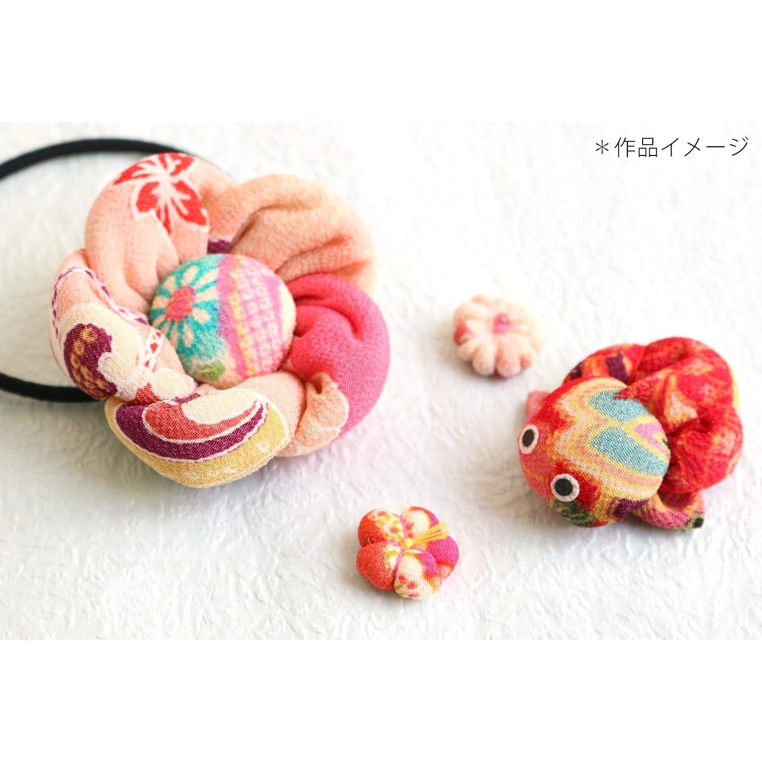 日本紐釦貿易 ちりめん細工用 丸型一越ちりめん 柄 φ36mm 15枚入 S57G36 (ご注文単位1束)【直送品】