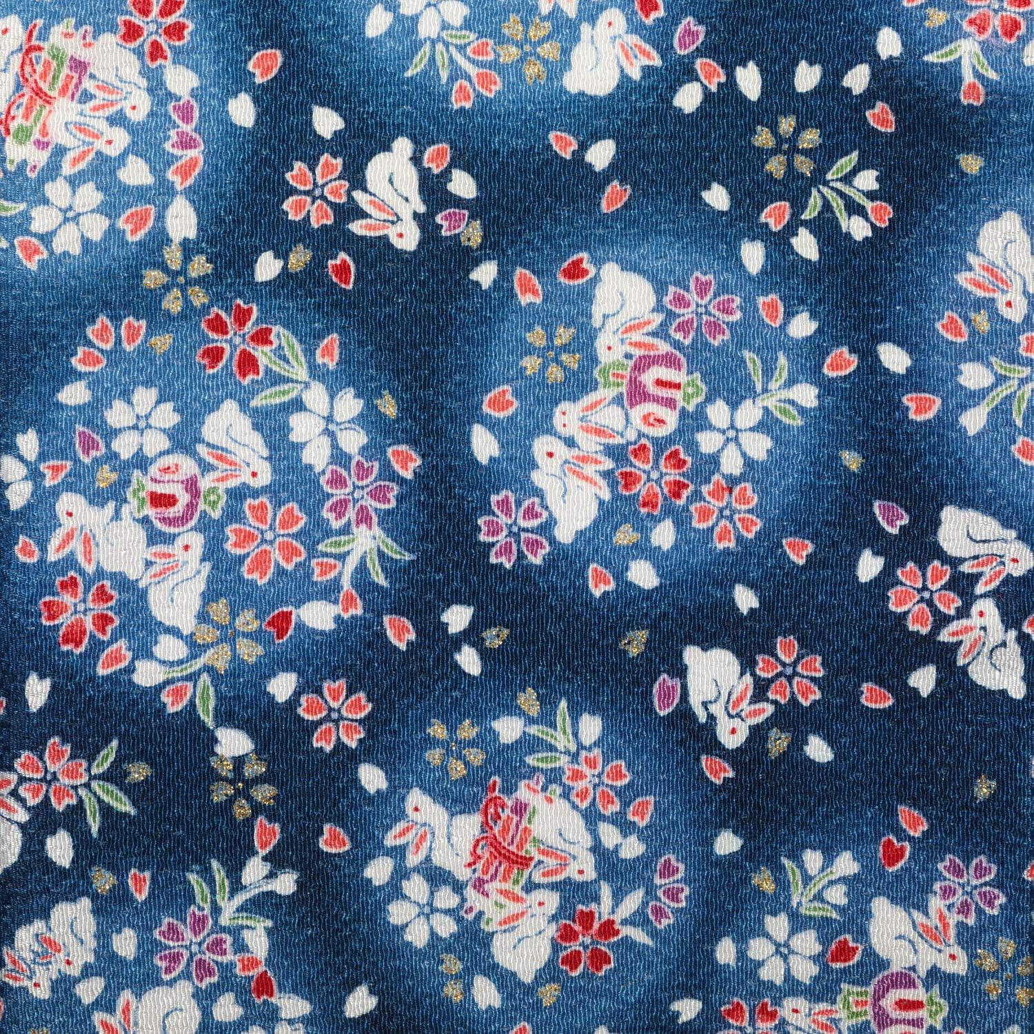 日本紐釦貿易 ちりめんカット 金彩 約23×33cm うさぎ柄 青 GH38-03 （ご注文単位1枚）【直送品】