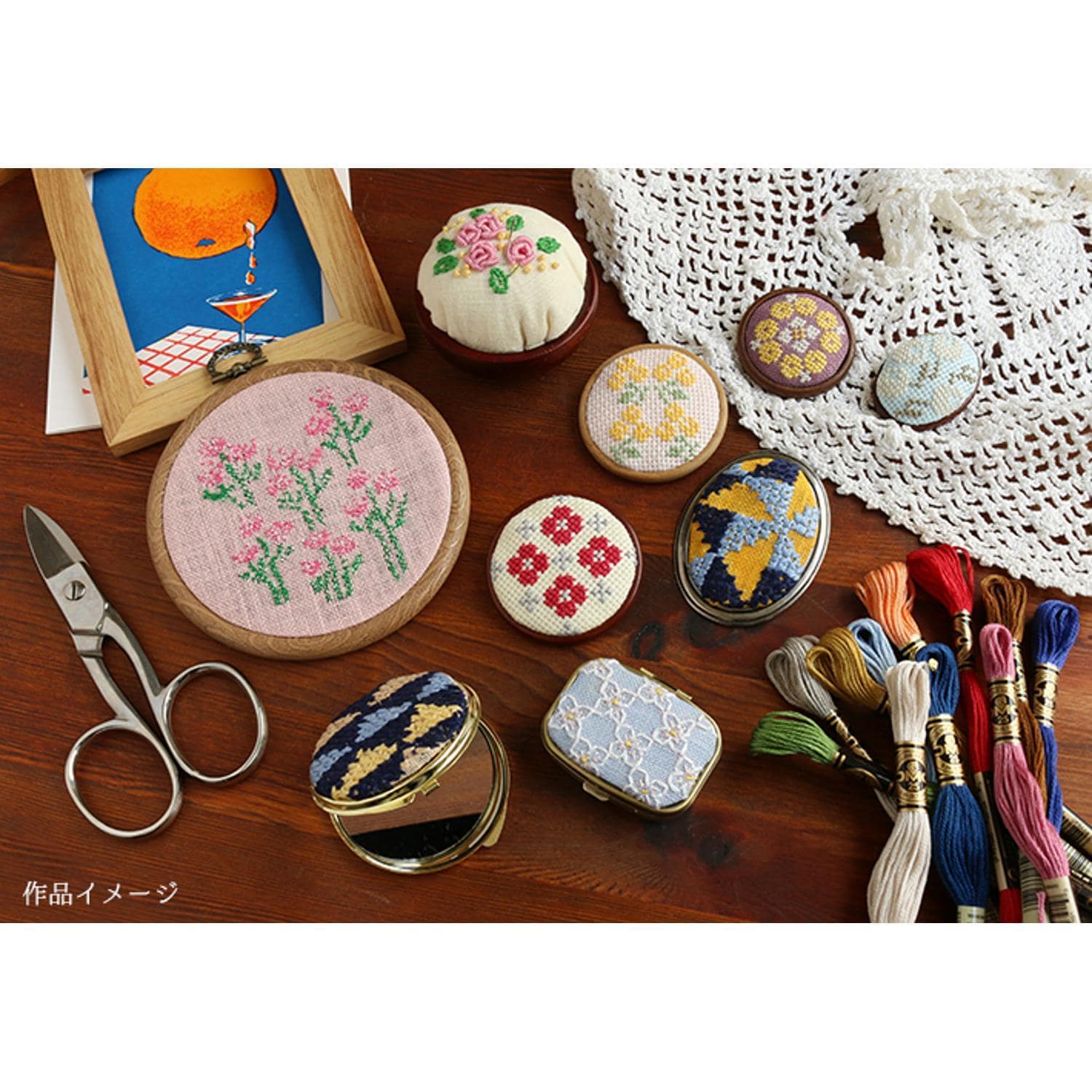 日本紐釦貿易 ピルケース 丸型 φ61mm アンティークゴールド A8-42 （ご注文単位1個）【直送品】