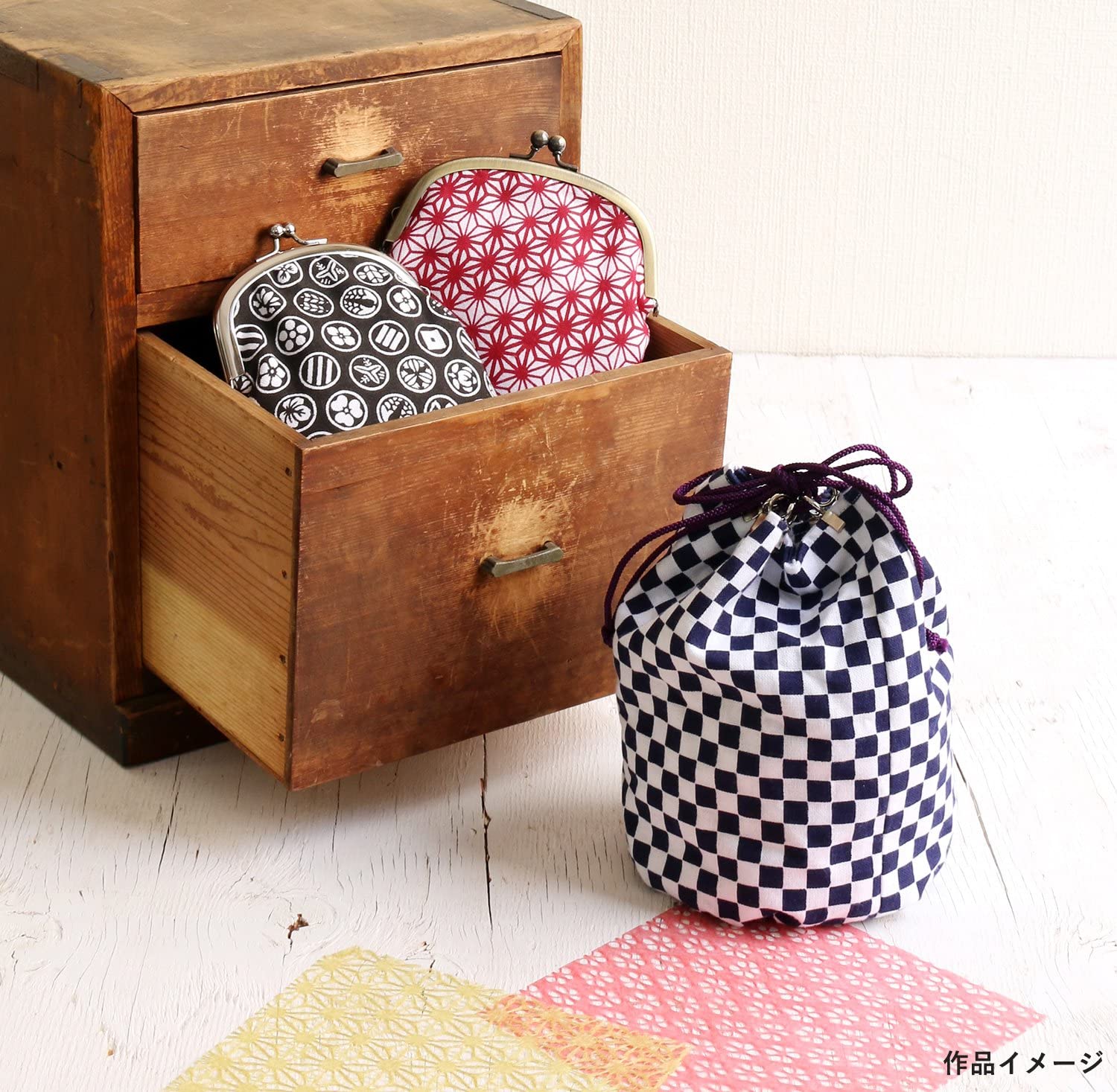 日本紐釦貿易 結び紐 水色 約φ1mm×10m 1巻DC889-9 (ご注文単位1巻)【直送品】