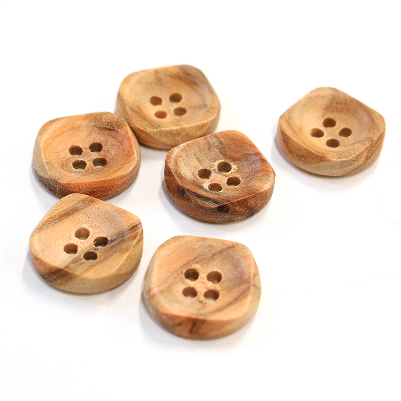 日本紐釦貿易(Nippon Chuko) オリーブボタン 15mm 6個 CG1223 1袋（ご注文単位1袋）【直送品】