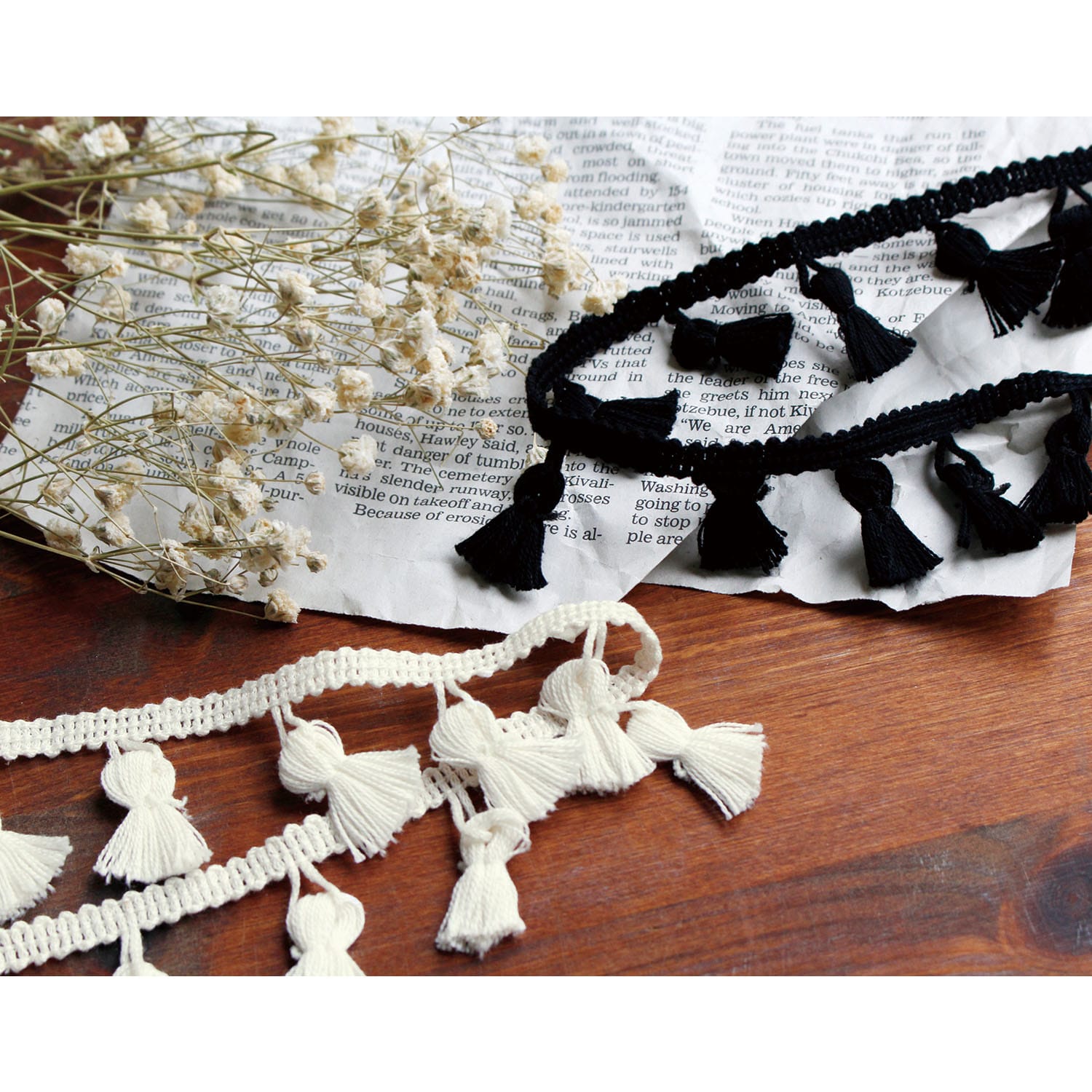 日本紐釦貿易 タッセルフリンジブレード 生成 巾30mm 1m巻 DAI117-1358-000 （ご注文単位1巻）【直送品】