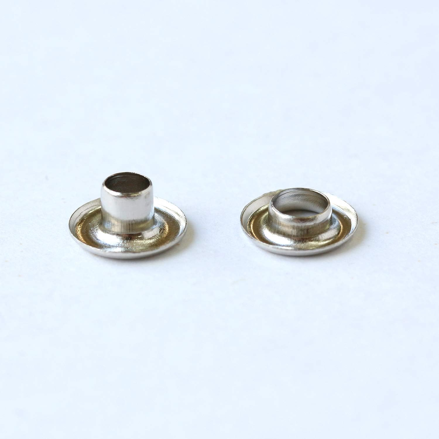 日本紐釦貿易 両面ハトメ #200 穴4mm ニッケル 200組入 （ご注文単位1束）【直送品】