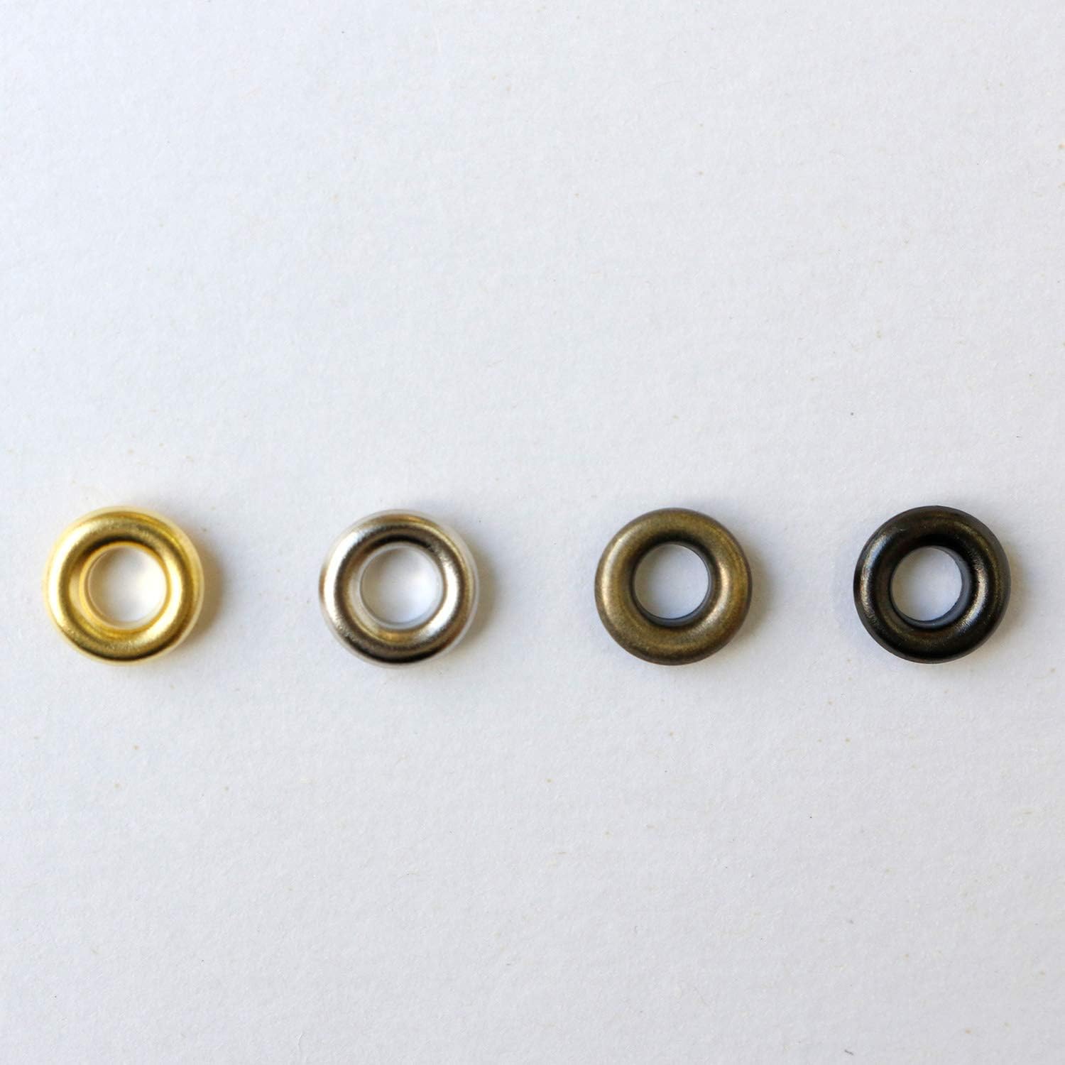 日本紐釦貿易 両面ハトメ #200 穴4mm ブラックニッケル 200組入 (ご注文単位1束)【直送品】