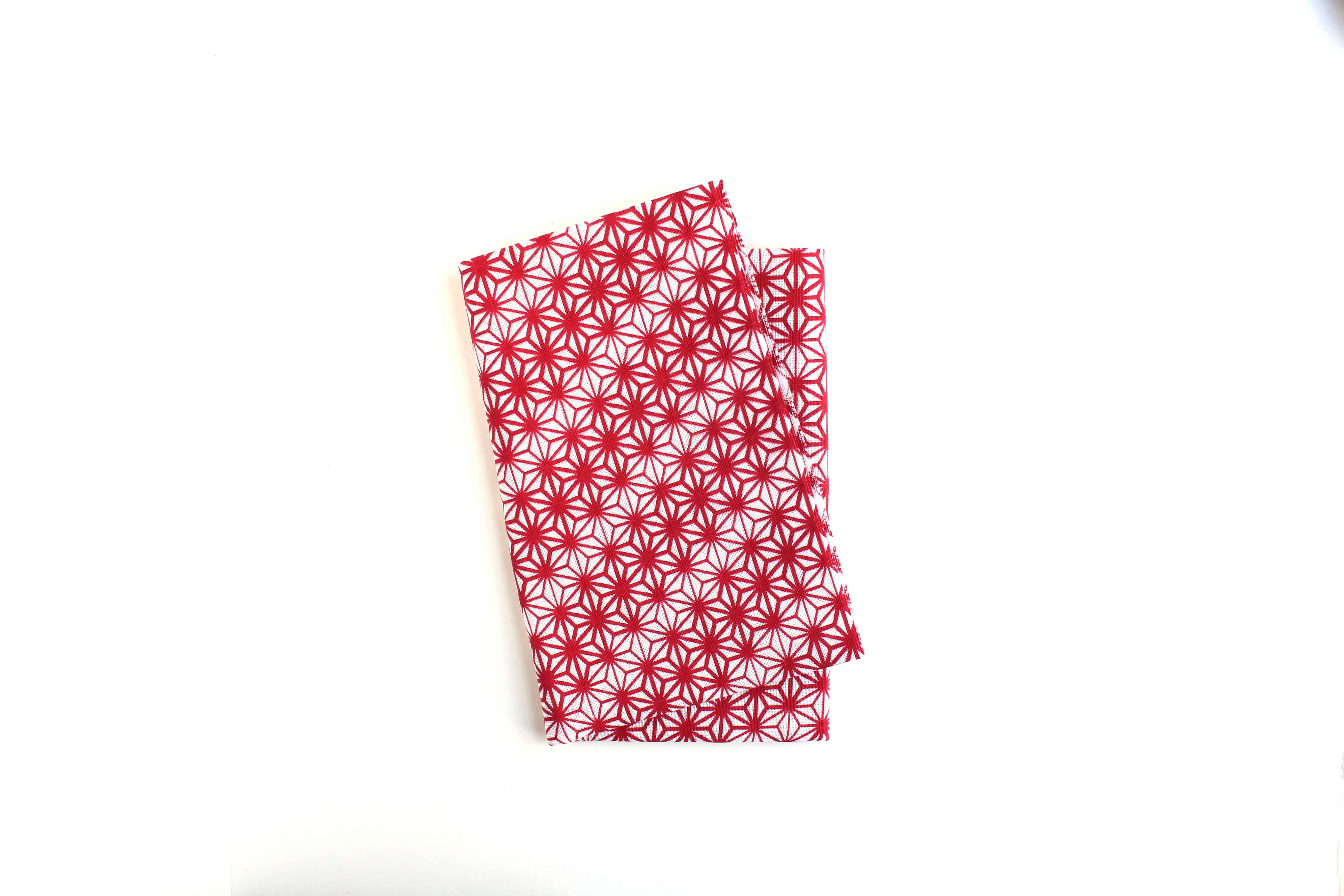 日本紐釦貿易 小紋手ぬぐい 麻の葉 エンジ 33×90cm MYM33470 (ご注文単位1枚)【直送品】