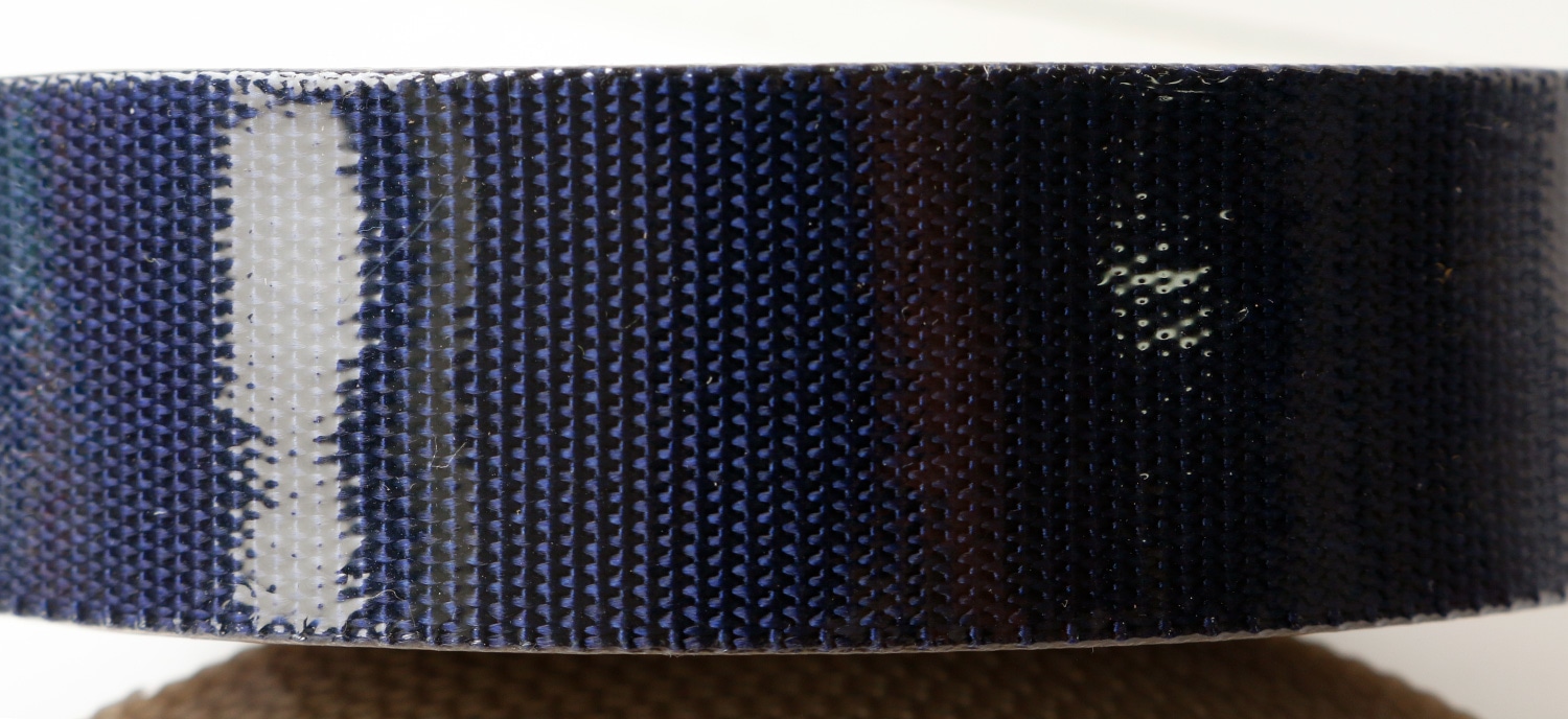 日本紐釦貿易 薄手アミーテープ 30mm巾×10m巻 厚み約1mm 黒 AMT30-19 （ご注文単位1巻）【直送品】